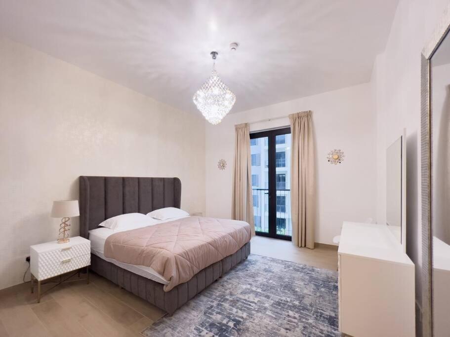Lovely 2-Bedroom Vacation Home Near Beach 두바이 외부 사진